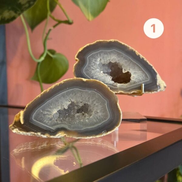 agaat geode half druze kristallen Edelstenen Pure cacao webshop agaat geode half druze kristallen Edelstenen Pure cacao webshop