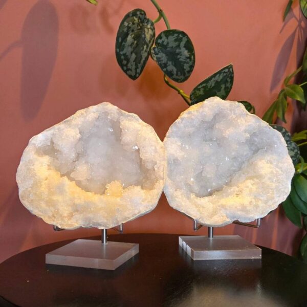 kwarts geode kristallen Edelstenen Pure cacao webshop