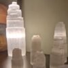 Seleniet toren Edelstenen Pure cacao spirituele edelstenen webshop Seleniet verlichting lamp toren Edelstenen Pure cacao spirituele edelstenen webshop